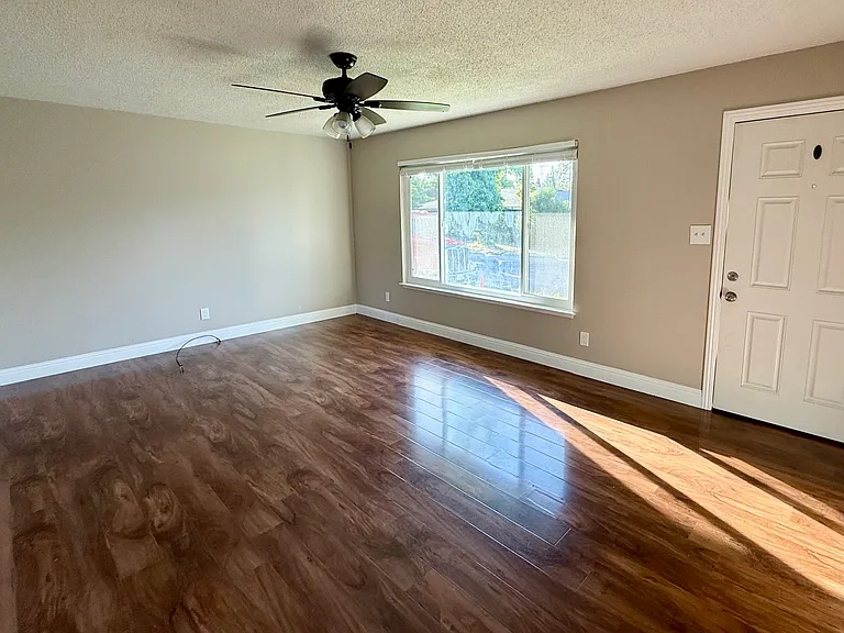 2326 Ramon Dr — Photo 3