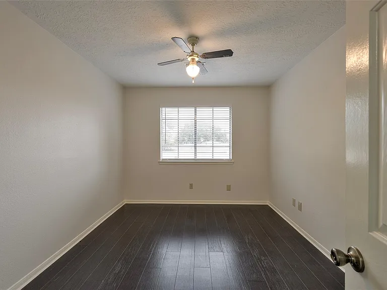 6510 Summit Ridge Ct — Photo 17