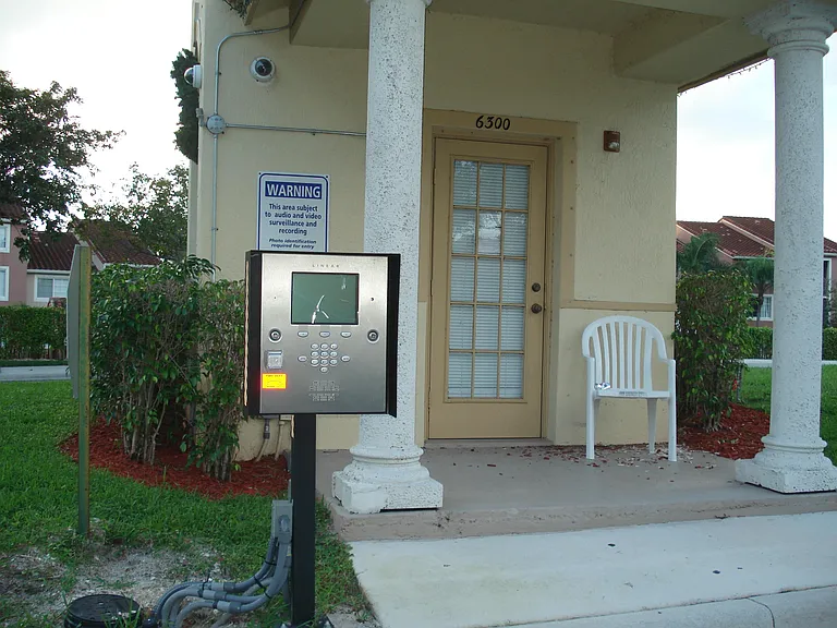 7912 Sonoma Springs Cir #107 — Photo 4