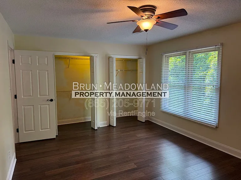 10427 Ravenbrook Ln — Photo 31