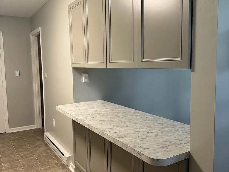 1 College Cres — Photo 8