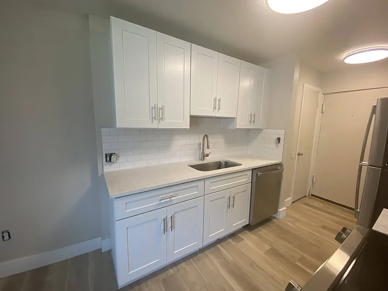 Cedarwood Estates Apartments — Photo 26