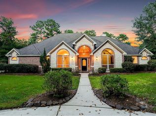 104 Lyndsey Dr, Montgomery, TX 77316