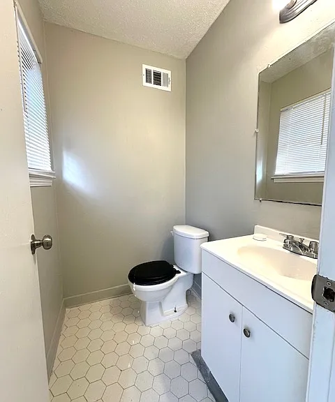 5207 Breckenwood Dr — Photo 9