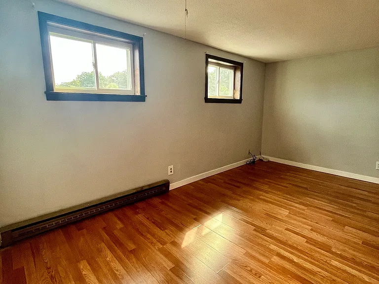 889 Farmington Ave #1 — Photo 9