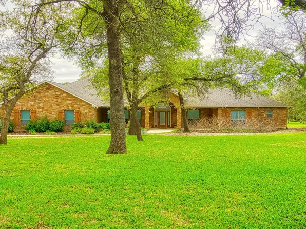 572 ROSE BRANCH DR, La Vernia, TX 78121