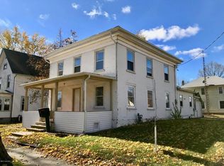 226 West St, Three Rivers, MI 49093