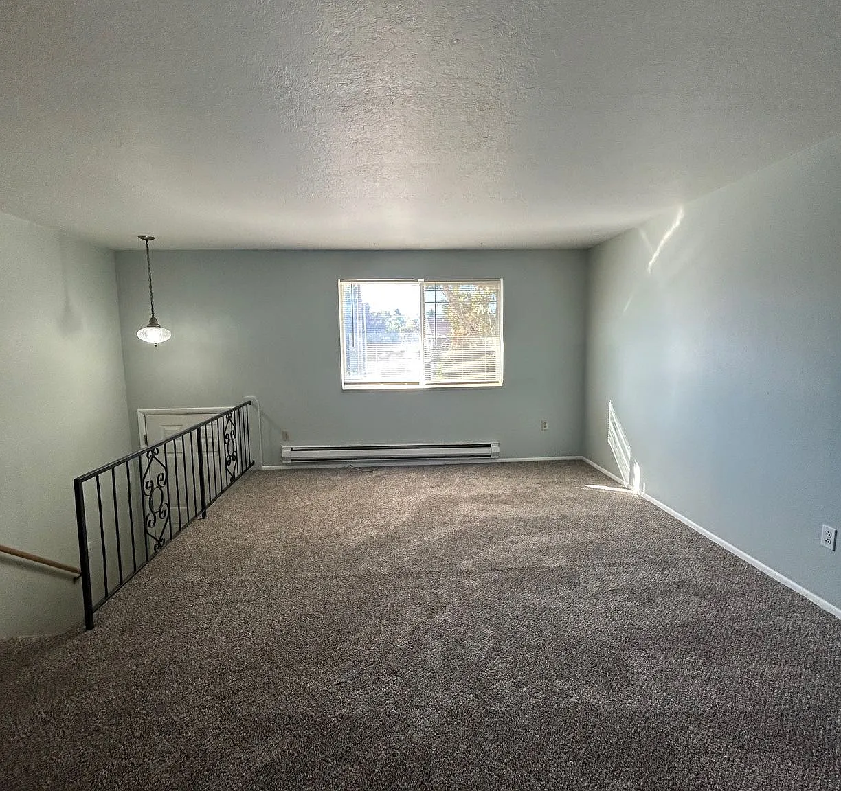 5105 Hawthorne — Photo 4