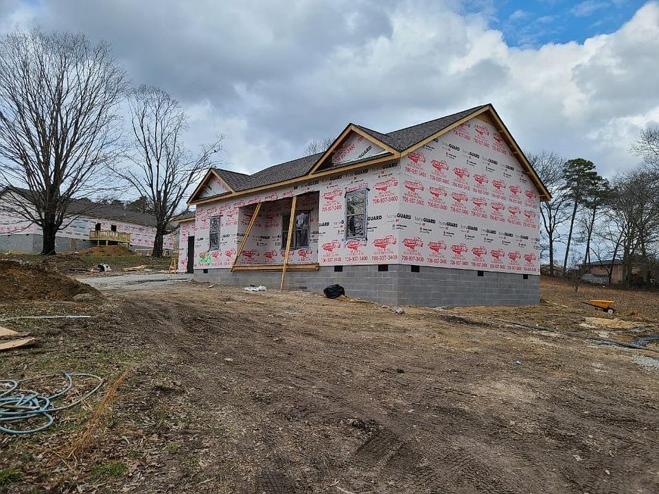 2nd image of 1503 Crabtree Rd
