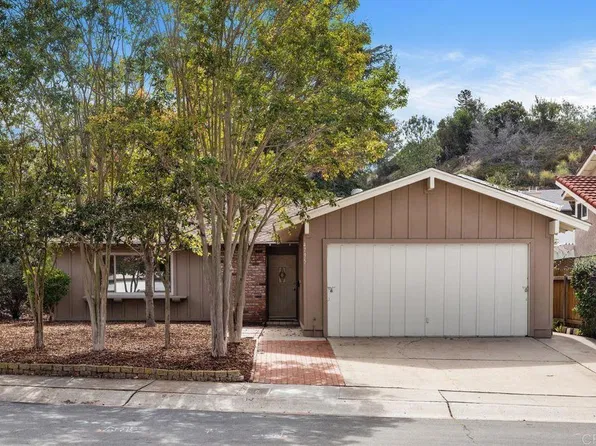 4795 Robbins St, San Diego, CA 92122