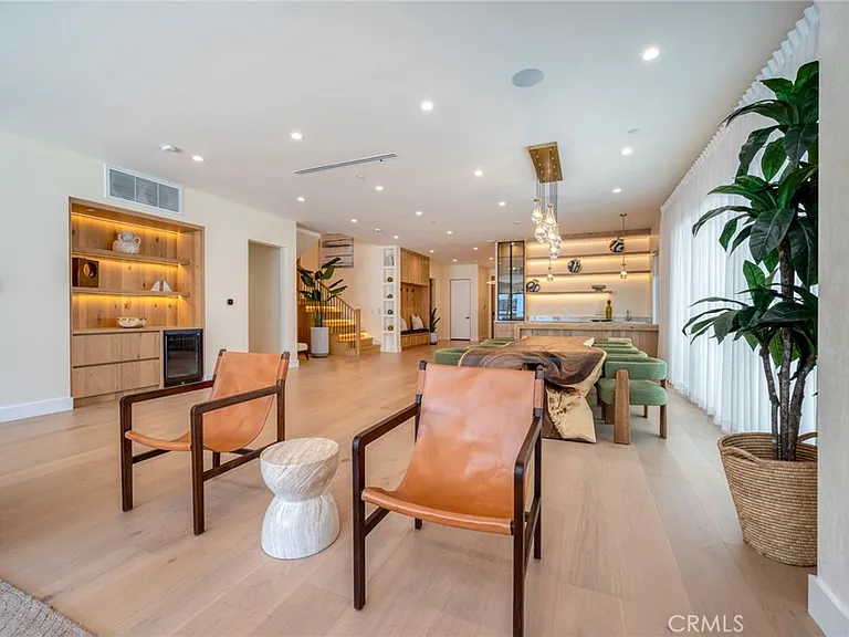4906 Gaviota Ave — Photo 7