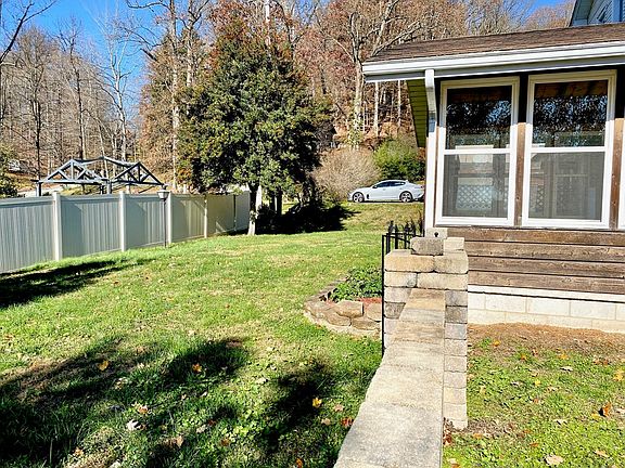 5th image of 3351 Indian Dr