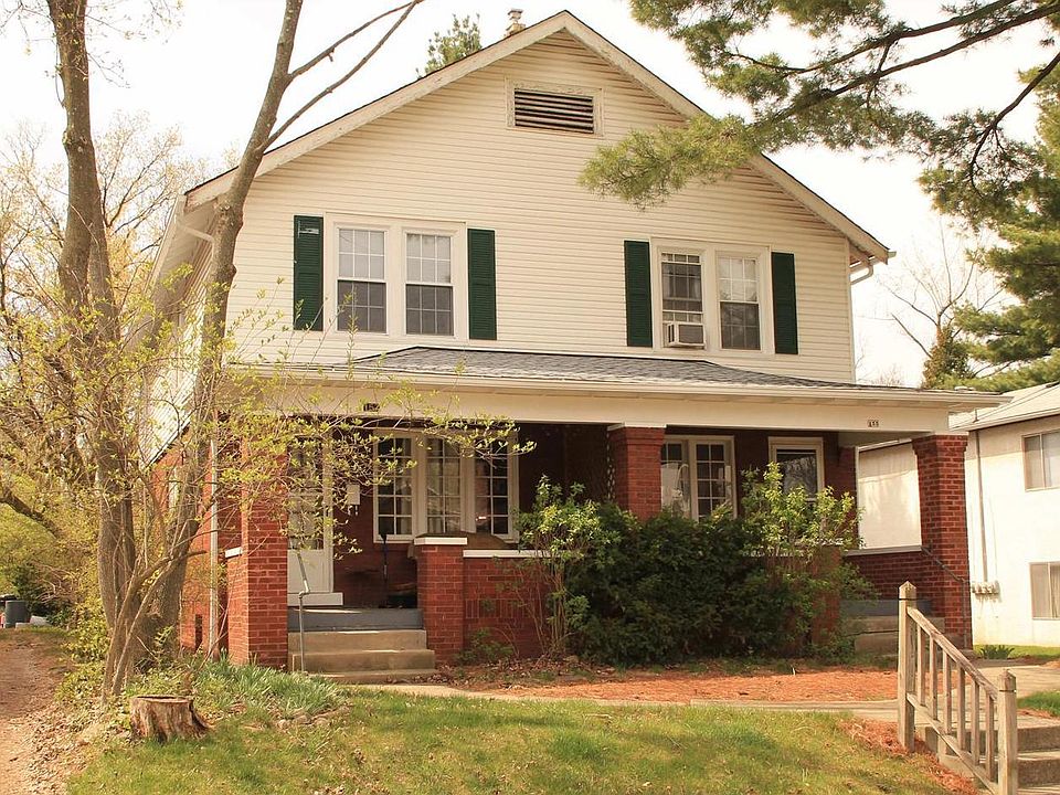 1st image of 153 E Como Ave