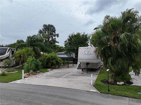 3rd image of 10429 NIGHTWOOD DR