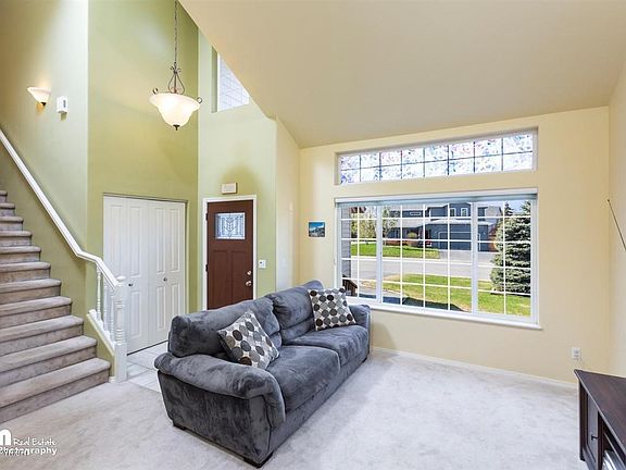 5th image of 8851 Rocky Cove Dr
