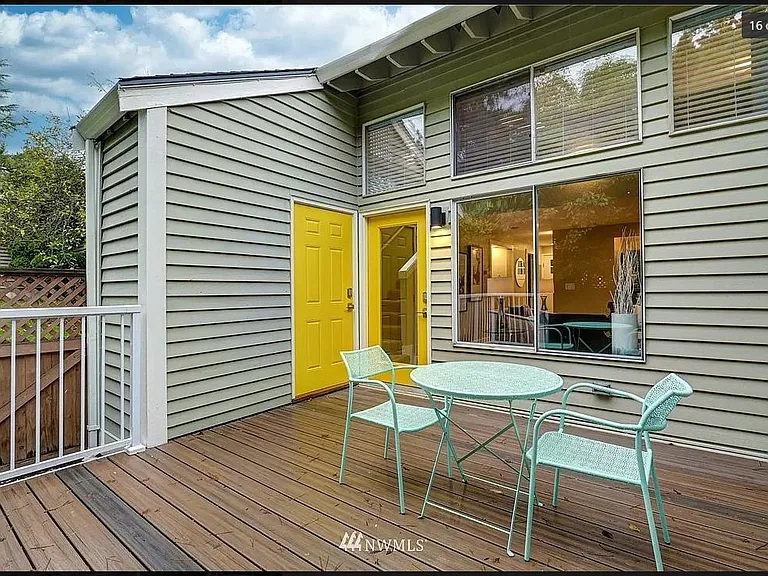 11801 NE 105th Ct — Photo 17