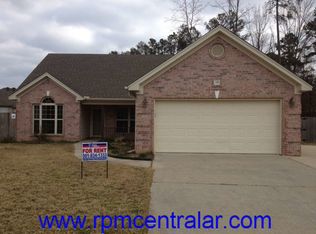 338 Madison Village Dr, Benton, AR 72015