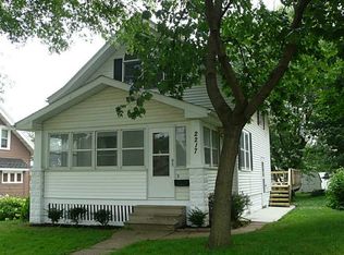 2217 J St SW, Cedar Rapids, IA 52404