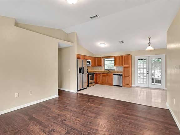 4th image of 4902 Grampus Dr
