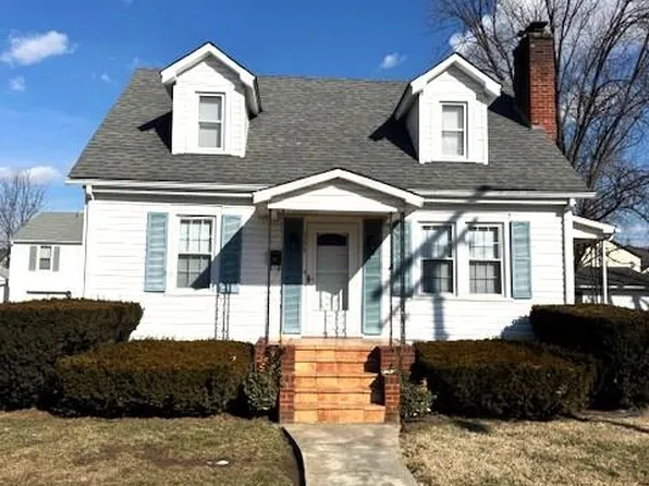 111 S Craig Ave, Covington, VA 24426