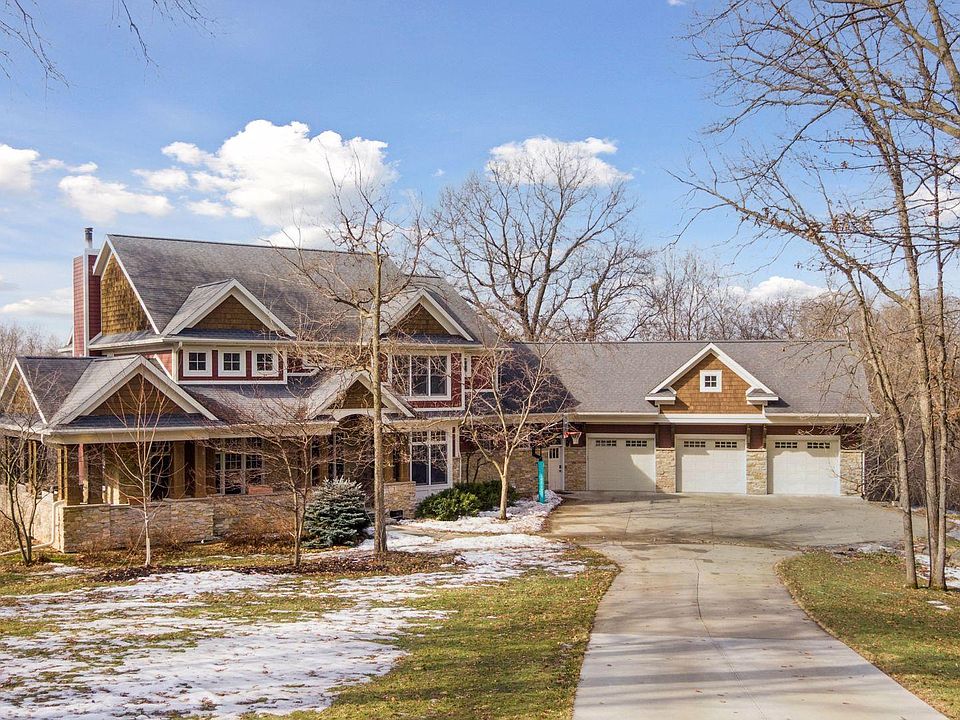 1st image of 1303 Creek Ln SW