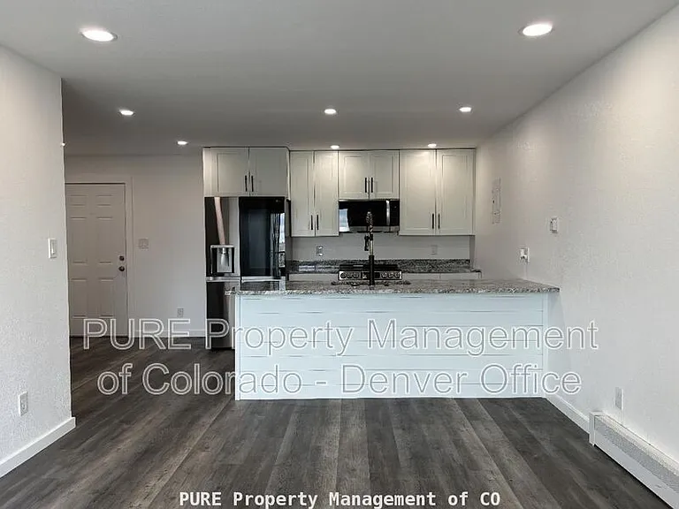 1150 Golden Cir #409 — Photo 6