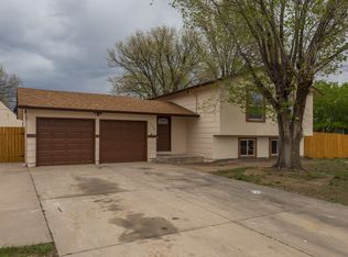 5230 Alturas Dr, Colorado Springs, CO 80911