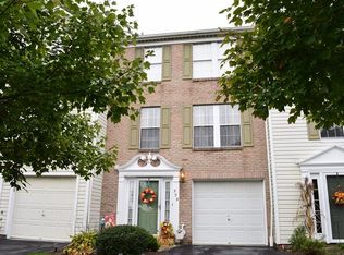 325 Murrays Ln, Castle Shannon, PA 15234