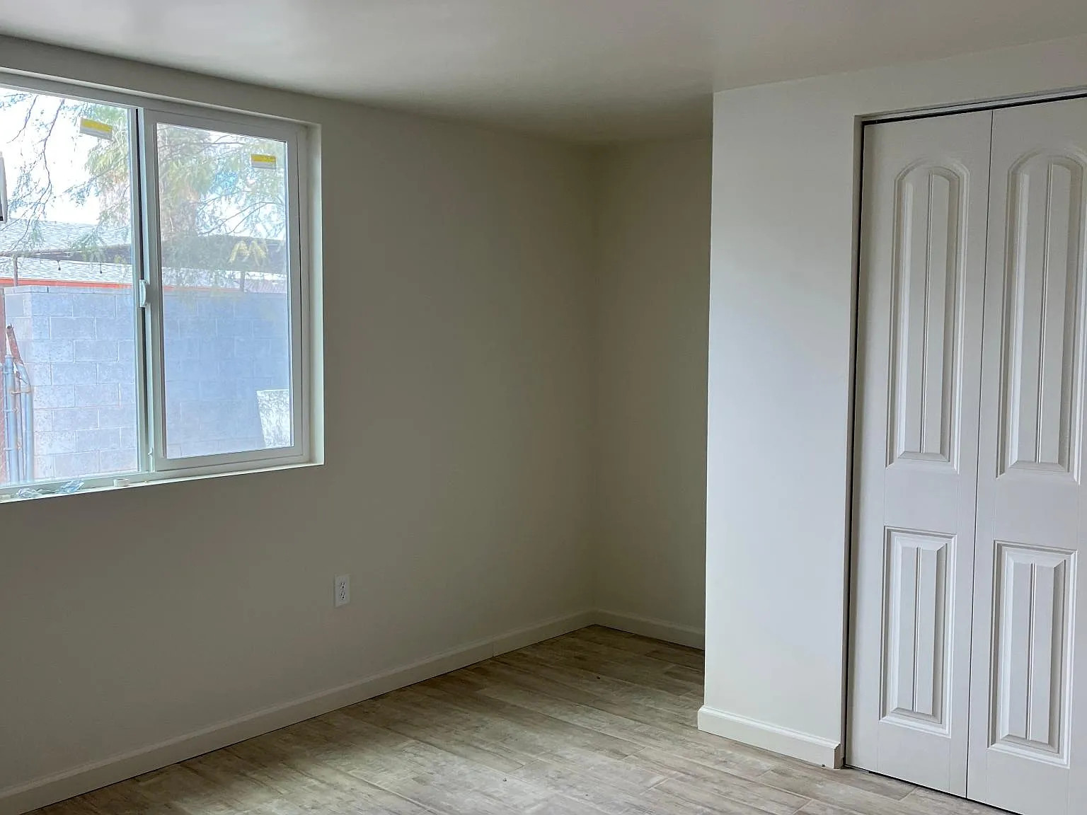3 bed, 1088 sqft, $1,350 — Photo 3