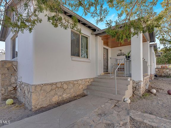 5th image of 2709 Montana Ave