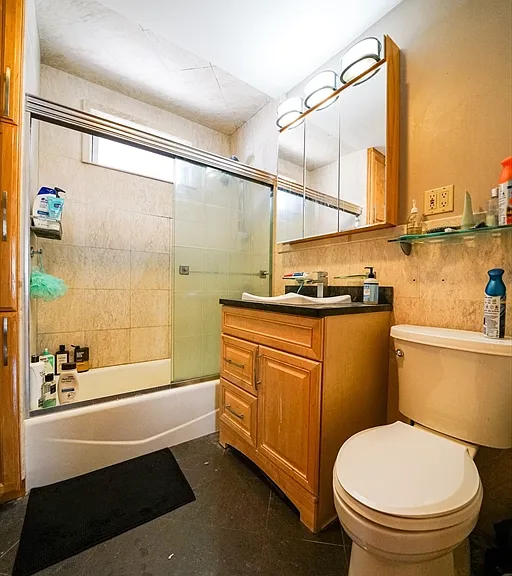 59 Court St #2 — Photo 5