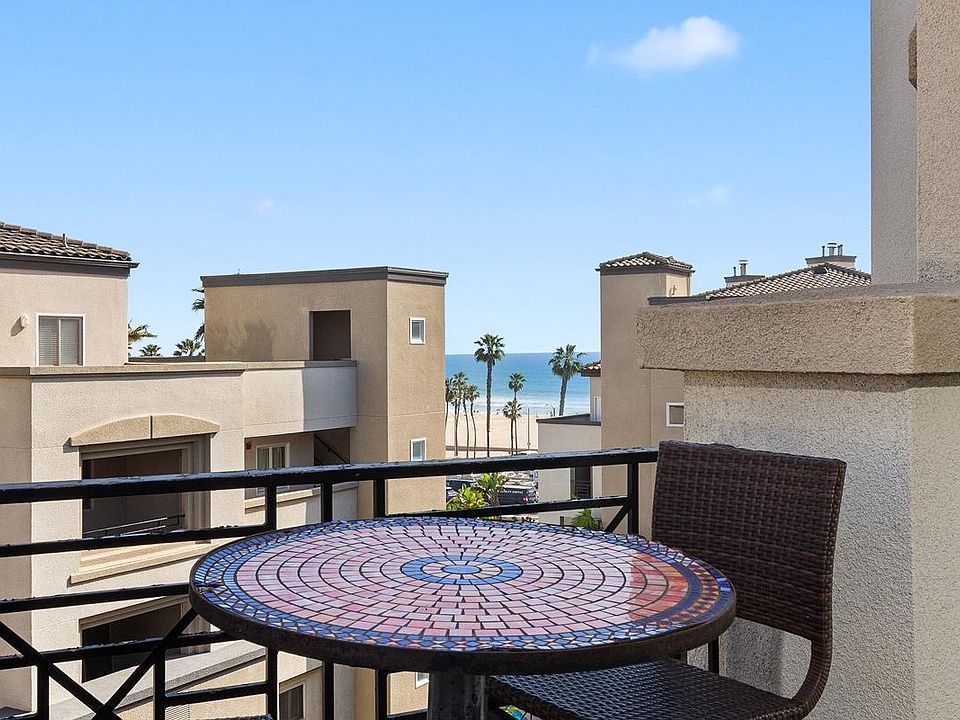 OCEANVIEW FROM YOUR BALCONY!