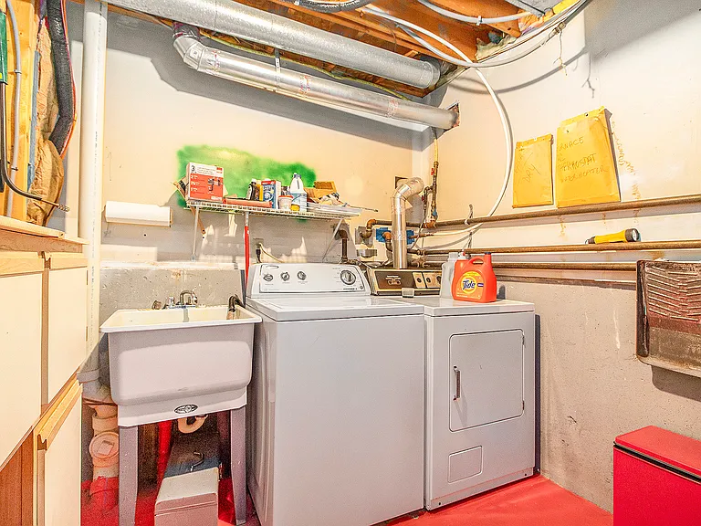 230 Lyn Anne Ct — Photo 14