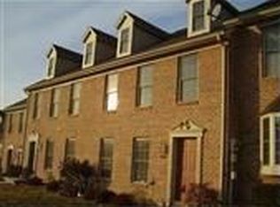 151 Hunters Ridge Dr, Harrisburg, PA 17110