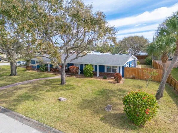 560 Capri Rd, Cocoa Beach, FL 32931