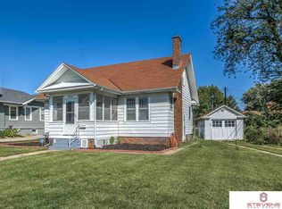 2718 Mary St, Omaha, NE 68112