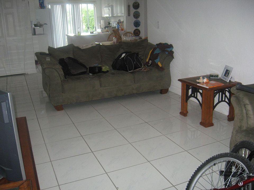 1st image of 5725 NW 109th Ave APT 25