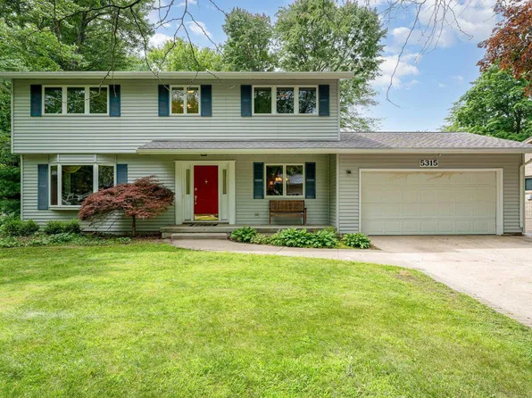 5315 Cortland St, Midland, MI 48642
