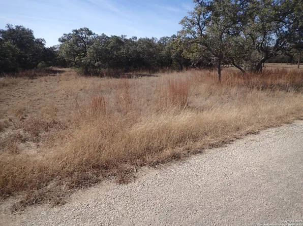 559 SUMMIT RD LOT 75, Pipe Creek, TX 78063