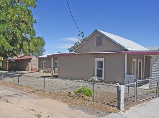 2329 William St SE, Albuquerque, NM 87102