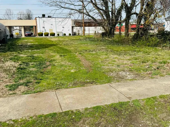 308 Elizabeth St, Proctorville, OH 45669