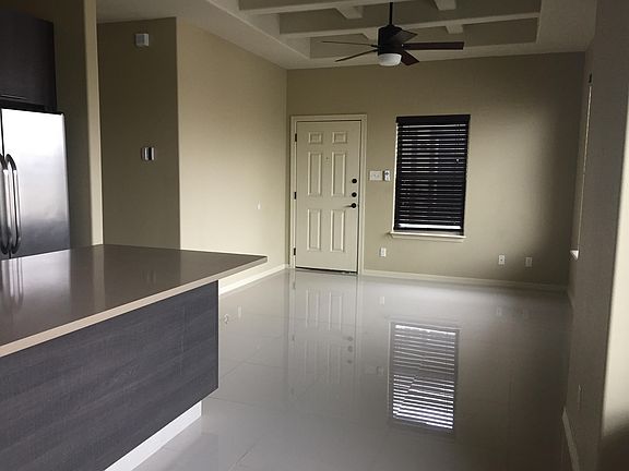5th image of 1206 Upas Dr #4