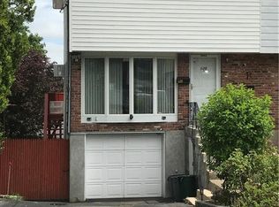 120 Bolmer Ave, Yonkers, NY 10703
