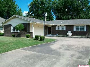 1410 N Choctaw Pl, Claremore, OK 74017