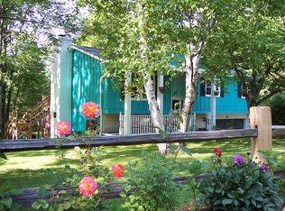 436 Oak Ridge Dr E, Traverse City, MI 49685