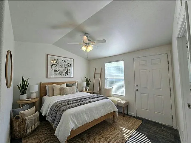 3825 N Nellis Blvd #61 — Photo 3