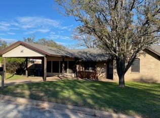 1812 S Center St, Denison, TX 75021