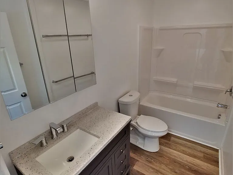 324 Millbridge St — Photo 8