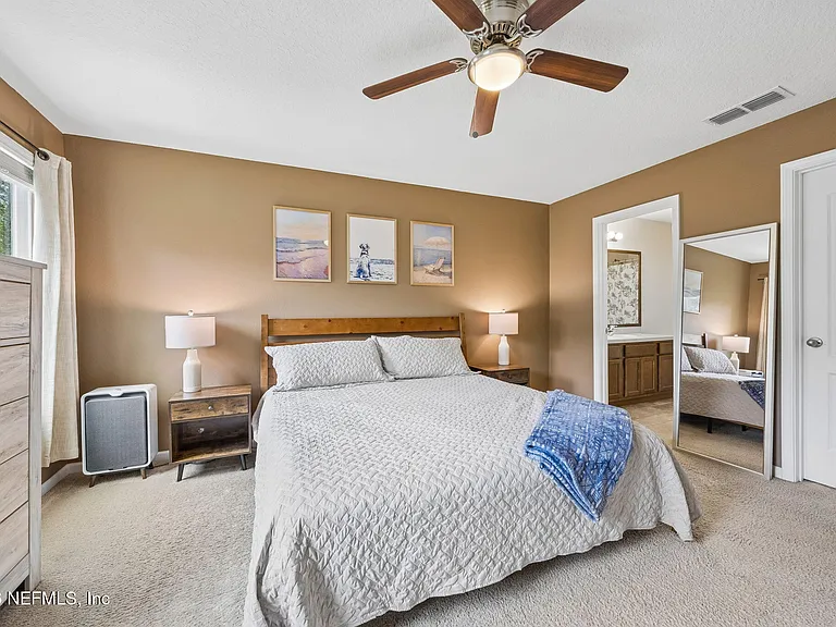 470 Servia Dr — Photo 15