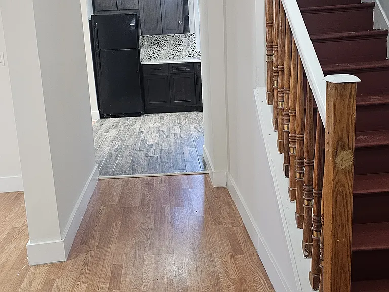 545 Chateau Ave — Photo 10